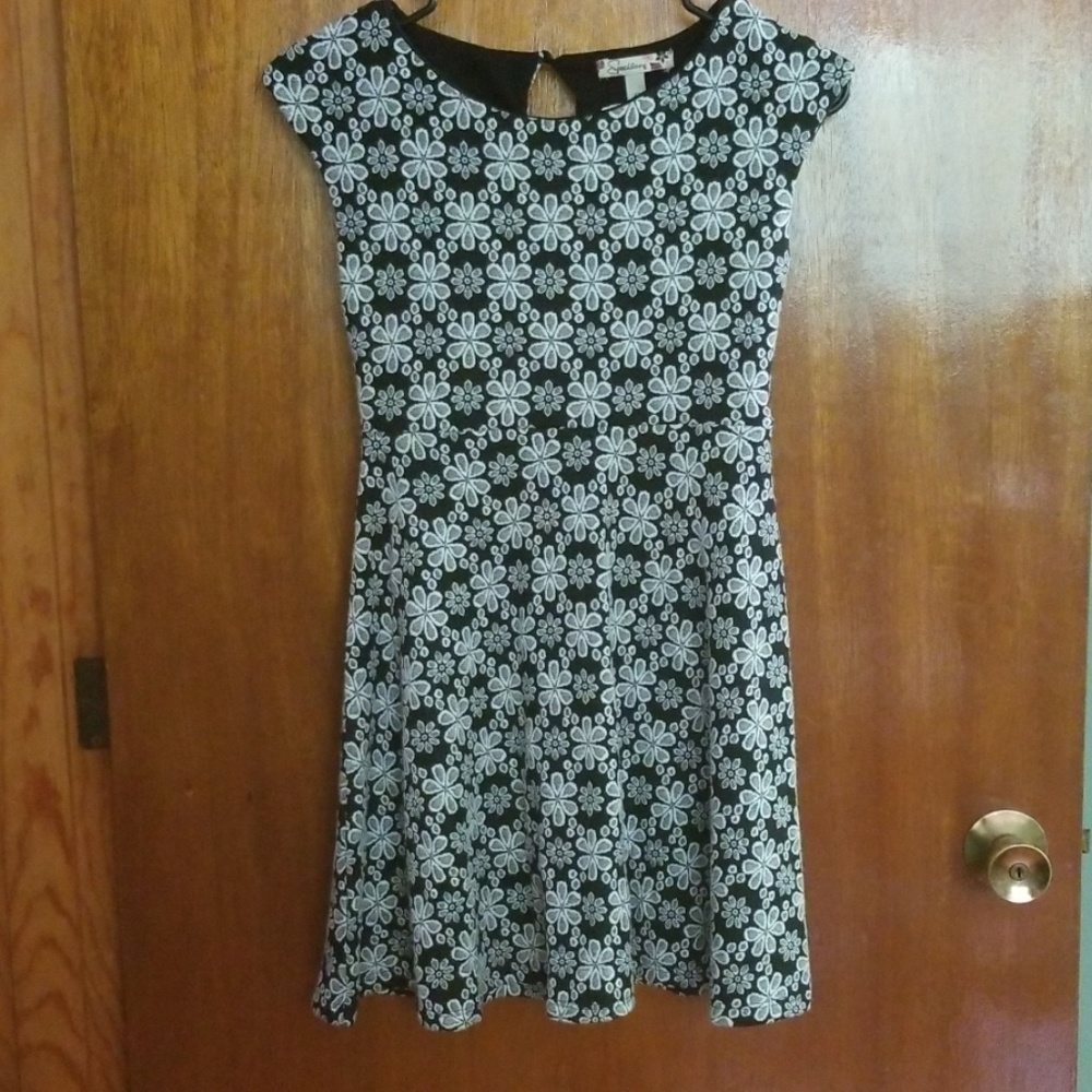Young girls dress